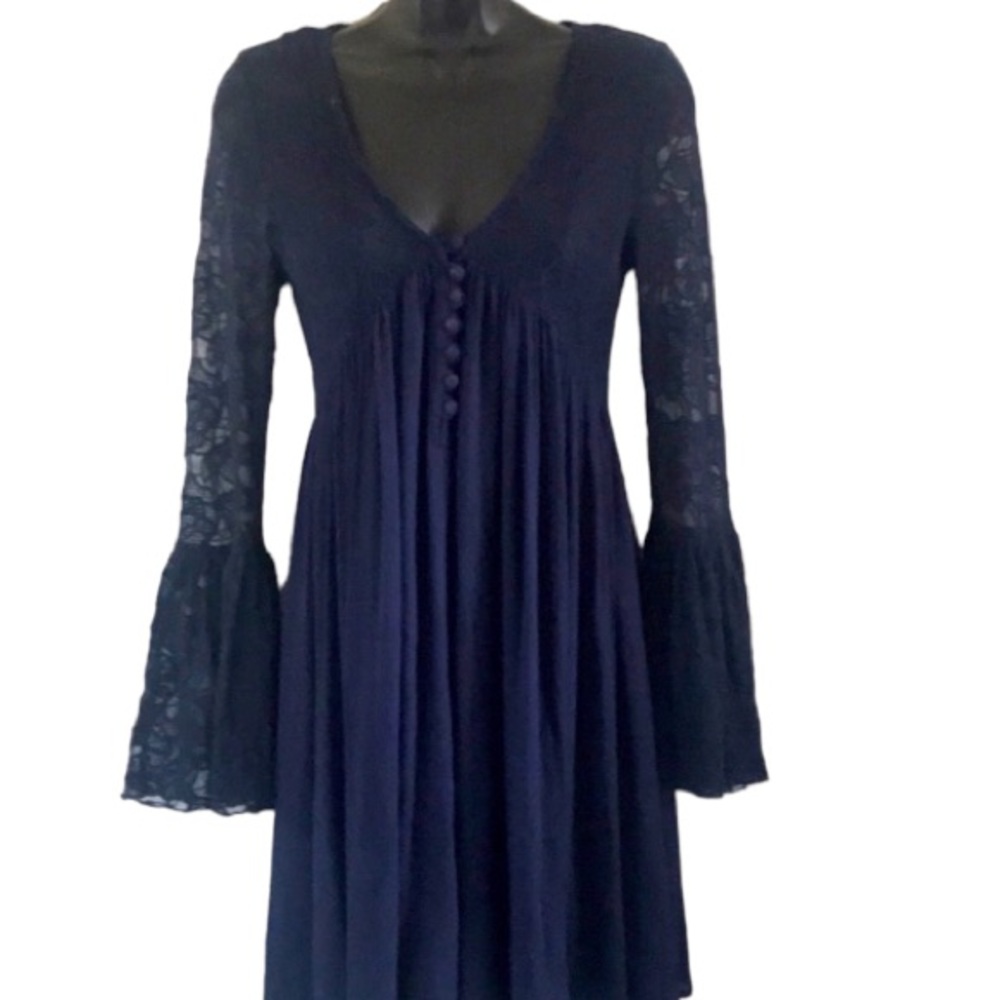 Romero & Juliet Couture size small navy blue lace long bell sleeve dress - Picture 1 of 11
